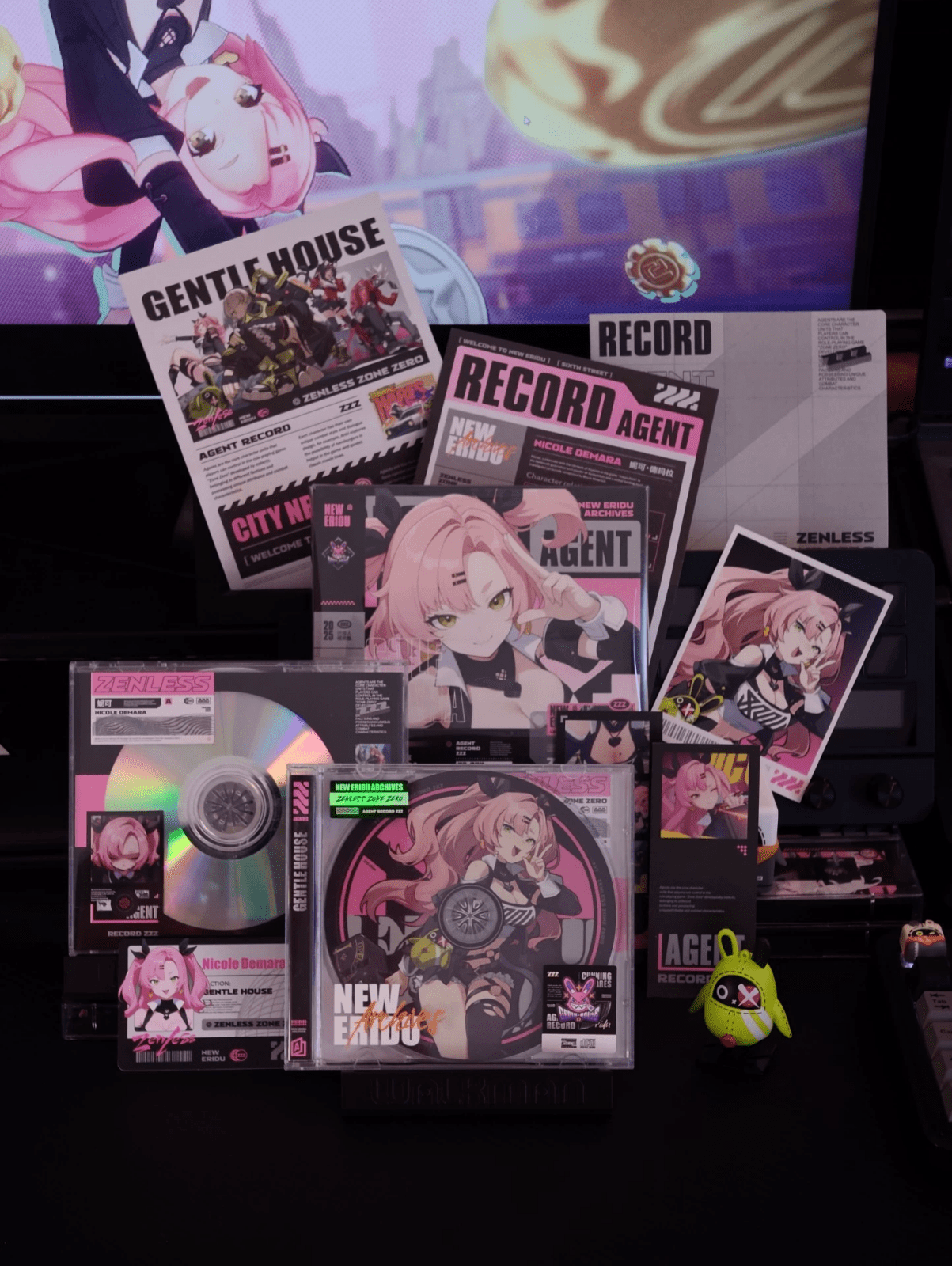 Zenless Zone Zero Agent Archive Collector’s Set | ZZZ NFC ID Card & CD/DVD Memorabilia - KSS ANIMENicole Demara