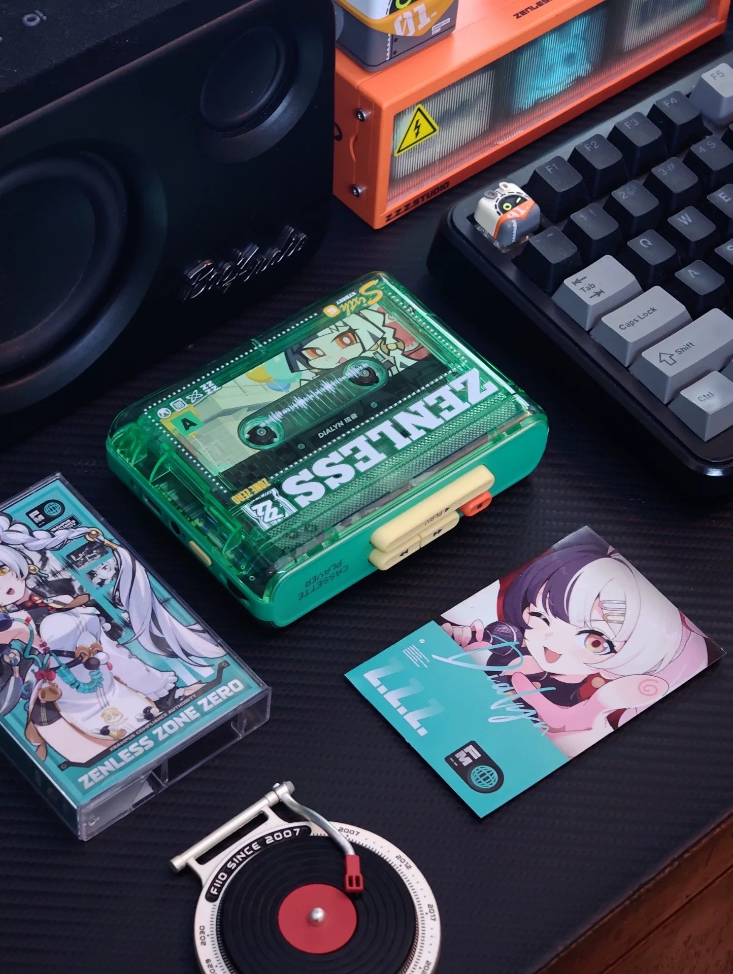 Zenless Zone Zero: Reproductor de casetes, música retro, reproductor de casetes portátil