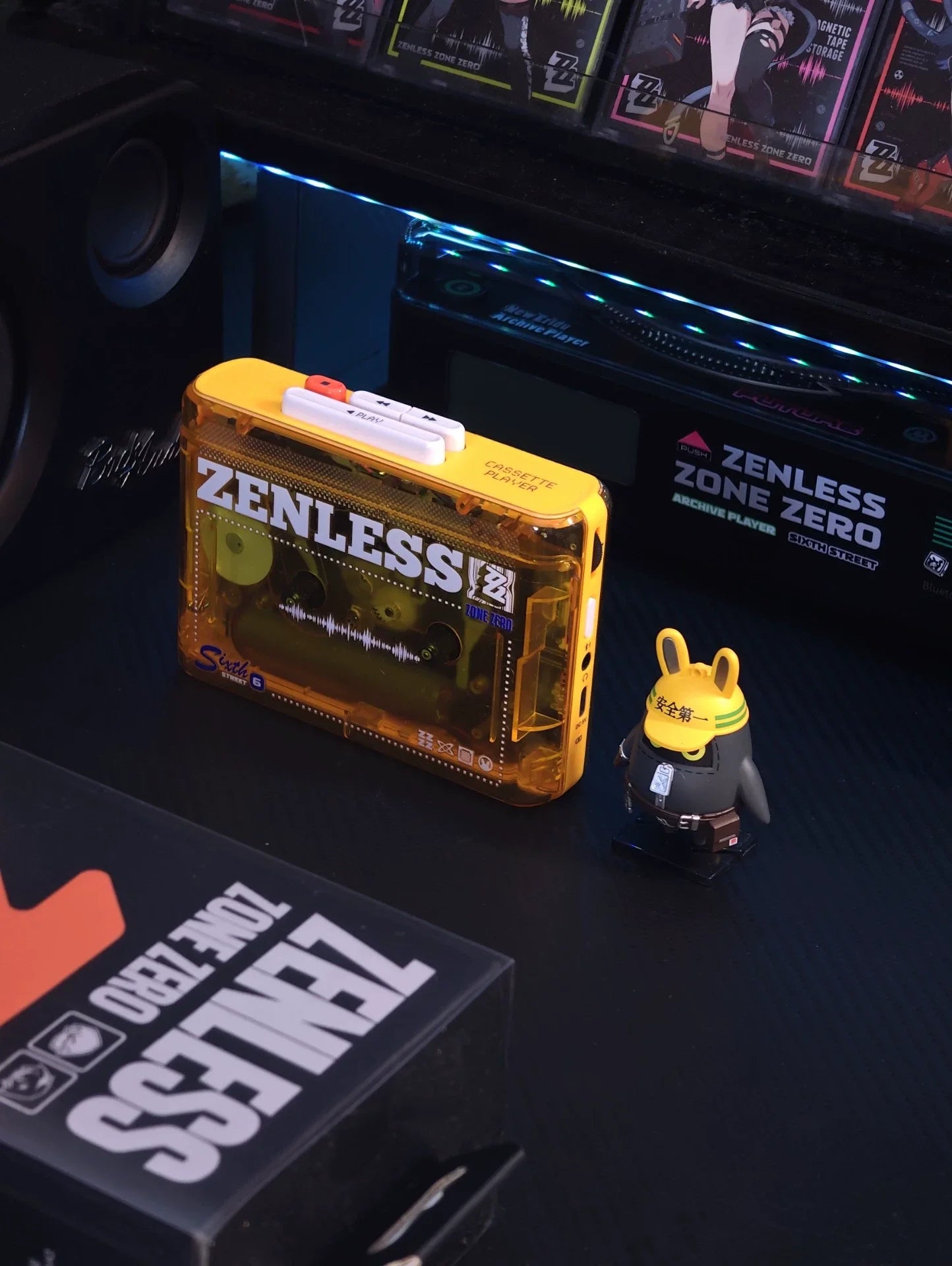 Zenless Zone Zero: Reproductor de casetes, música retro, reproductor de casetes portátil